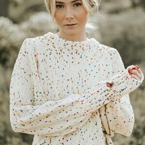 VIOLETRUBY Neppy Confetti Knit Sweater Cream Pink Multicolor Speckled Medium